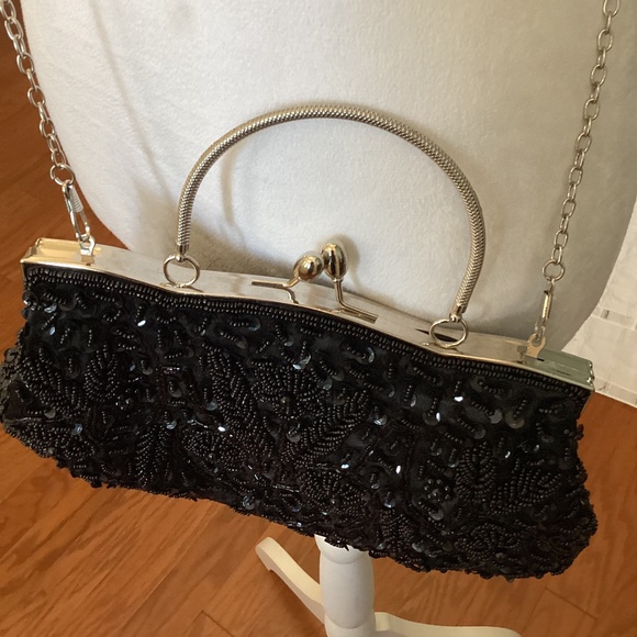 VINTAGE BEADED CROSSBODY CHAIN BAG (NWOT ) - Picture 3 of 10